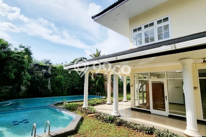Rumah Elit Modern Tanpa Renovasi di Ampera Jakarta Selatan Rumah Elit Modern Tanpa Renovasi di Ampera Jakarta Selatan