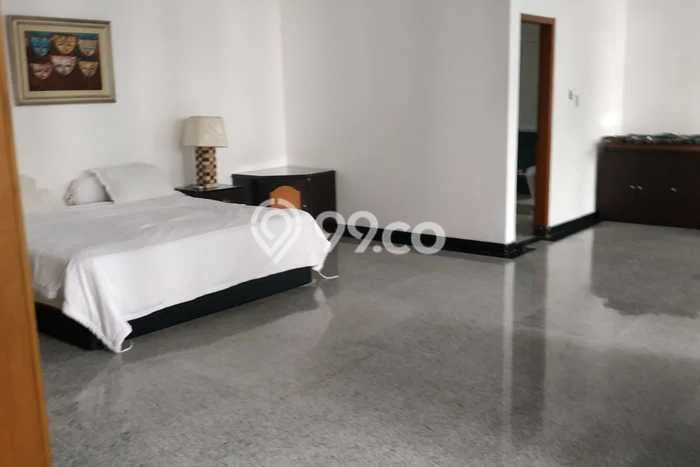 Sewa Rumah Nyaman LT 850m2 / LB 1200m2 di Bangka, Jakarta Selatan Sewa Rumah Nyaman LT 850m2 / LB 1200m2 di Bangka, Jakarta Selatan