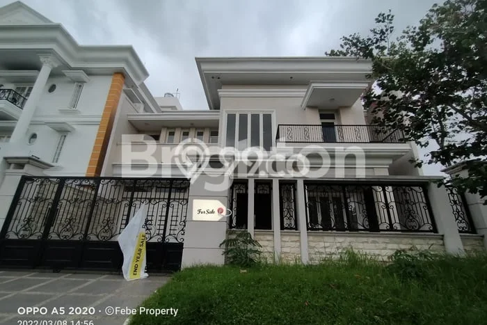 Dijual Rumah Mewah Elegan Dengan View Eksklusif di Araya, Malang Dijual Rumah Mewah Elegan Dengan View Eksklusif di Araya, Malang