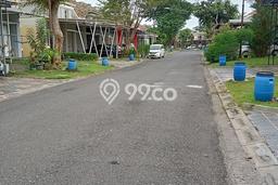 Dijual rumah minimalis di Graha Padma Dijual rumah minimalis di Graha Padma