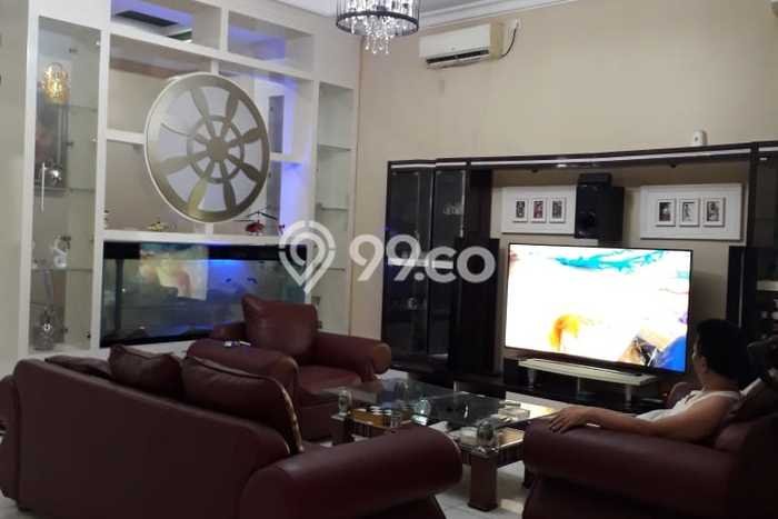 Hunian Cantik Modern Lb 225m2 di Banyumanik, Semarang Hunian Cantik Modern Lb 225m2 di Banyumanik, Semarang