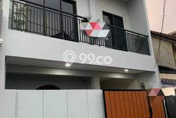 Dijual Cepat Rumah Favorit Siap Huni LB 150m2 di Kebayoran Baru, Jakarta Selatan Dijual Cepat Rumah Favorit Siap Huni LB 150m2 di Kebayoran Baru, Jakarta Selatan