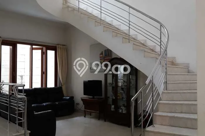 Dijual Rumah Luas Megah Dengan View Cantik di Sunter, Jakarta Utara Dijual Rumah Luas Megah Dengan View Cantik di Sunter, Jakarta Utara