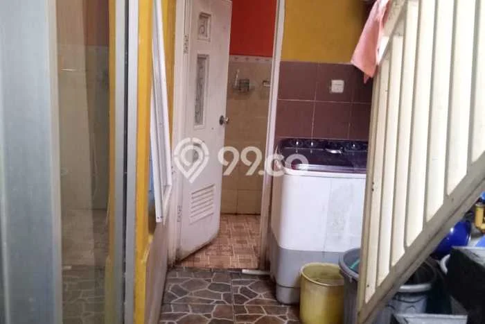 For Sale Rumah 4 Kamar Lokasi Strategis Nyaman dan Strategis di Kramat For Sale Rumah 4 Kamar Lokasi Strategis Nyaman dan Strategis di Kramat