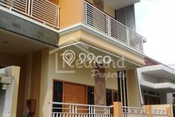 Rumah Luas Asri 4 KT Siap Huni di Bulustalan Semarang Rumah Luas Asri 4 KT Siap Huni di Bulustalan Semarang