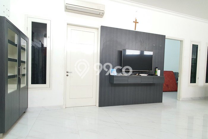 Lokasi strategis! Rumah siap pakai disewakan di Penjaringan LB 120m2 Lokasi strategis! Rumah siap pakai disewakan di Penjaringan LB 120m2