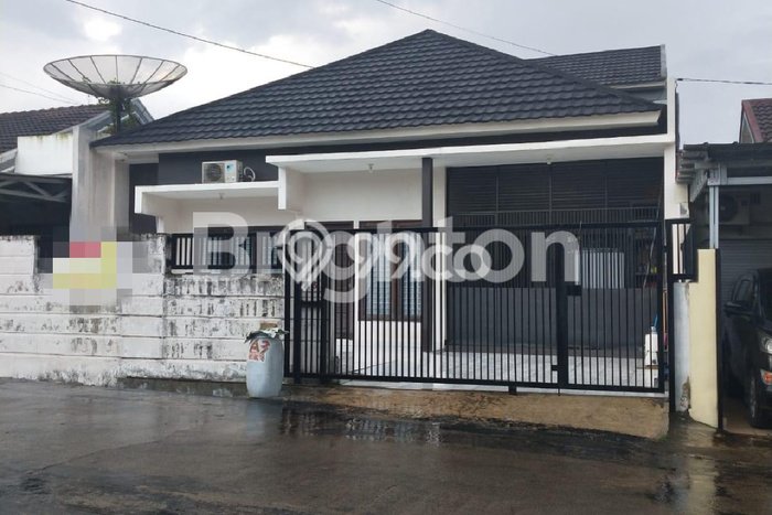 Rumah Modern Cantik 5 KT Bisa Langsung Pindah di Sako Rumah Modern Cantik 5 KT Bisa Langsung Pindah di Sako