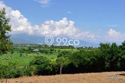 Tanah sisi bukit - Hillside land Tanah sisi bukit - Hillside land