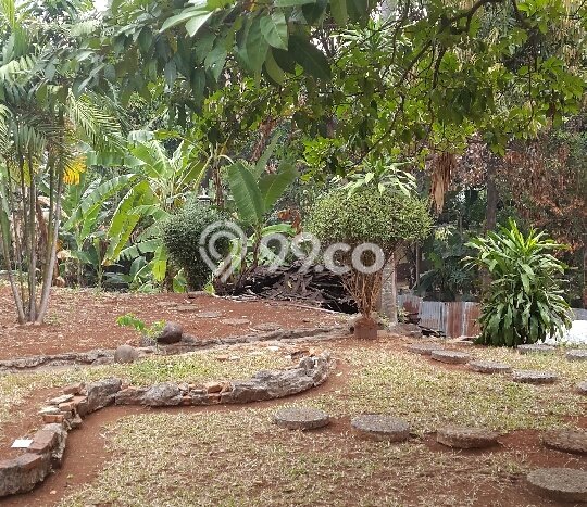 Tanah Dijual Lokasi Strategis di Jakarta Selatan dengan Luas 2150m2 Tanah Dijual Lokasi Strategis di Jakarta Selatan dengan Luas 2150m2