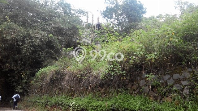 Tanah Dijual di Bandung Seluas 357m2 Strategis Tanah Dijual di Bandung Seluas 357m2 Strategis