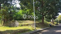 Tanah Kavling Dijual di Tangerang Selatan dengan Spesifikasi 2086m2 Tanah Kavling Dijual di Tangerang Selatan dengan Spesifikasi 2086m2