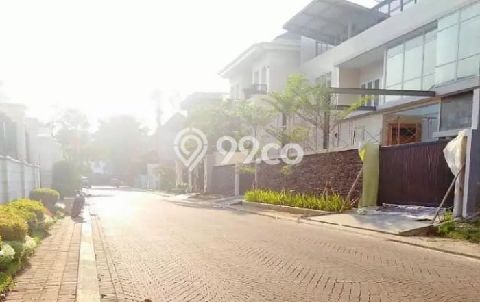 Tanah Area Strategis di Senayan, Luas 520m², Cocok untuk Investasi Tanah Area Strategis di Senayan, Luas 520m², Cocok untuk Investasi