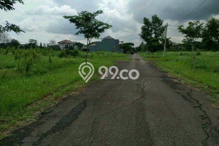 Tanah Dijual Lokasi Strategis di Bekasi dengan Luas 216m2 Tanah Dijual Lokasi Strategis di Bekasi dengan Luas 216m2
