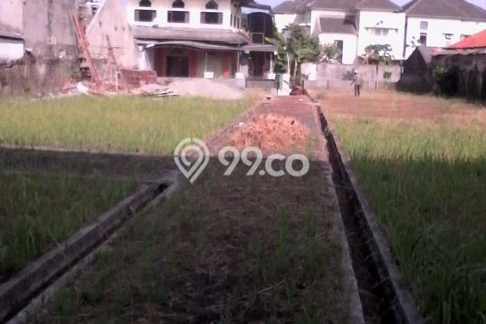 Lahan Kosong Dijual di Ciputat Timur, Tangerang Selatan, Luas 1331m2 Area Strategis Lahan Kosong Dijual di Ciputat Timur, Tangerang Selatan, Luas 1331m2 Area Strategis