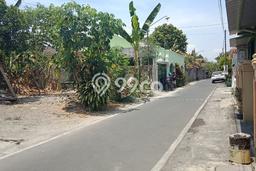 Dijual Tanah di Solo Baru, Luas 166m2m², Area Potensial Dijual Tanah di Solo Baru, Luas 166m2m², Area Potensial