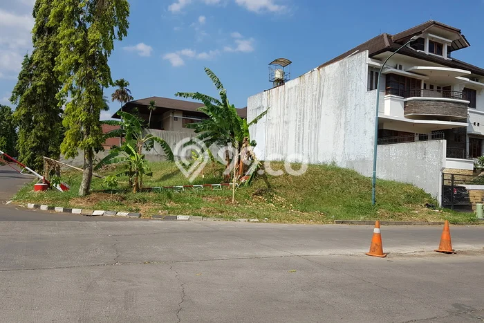 Kavling Tanah untuk Dijual di Setra Duta, Bandung, Luas 500m2 Kavling Tanah untuk Dijual di Setra Duta, Bandung, Luas 500m2