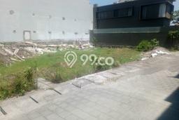 Tanah Lokasi Strategis Kawasan Villa. Dekat Pantai Tanah Lokasi Strategis Kawasan Villa. Dekat Pantai