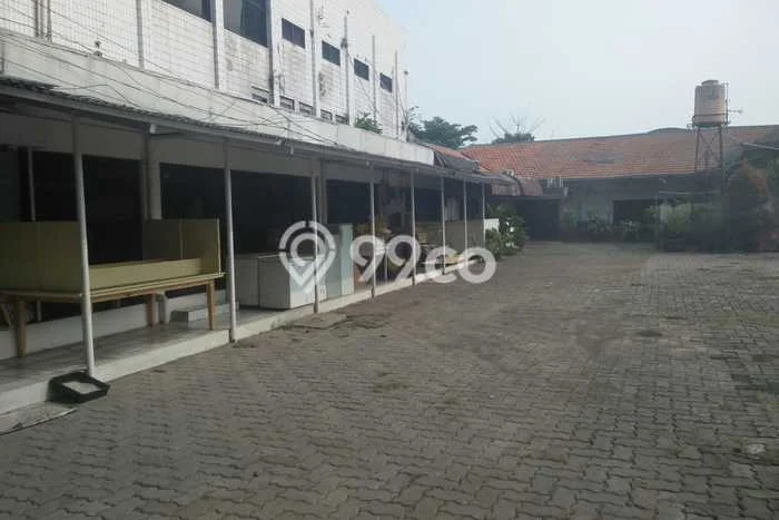 Kavling Tanah untuk Disewa di Utan Kayu Lahan Luas 120m2 Kavling Tanah untuk Disewa di Utan Kayu Lahan Luas 120m2
