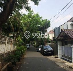 Tanah di Kebayoran Lama, Luas 250m², Akses Strategis Tanah di Kebayoran Lama, Luas 250m², Akses Strategis