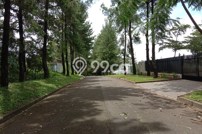 Tanah Dijual Area Strategis di Sentul City Bogor 1792m2 Tanah Dijual Area Strategis di Sentul City Bogor 1792m2