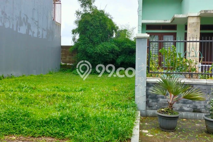 Tanah Dijual Area Strategis di Tanah Baru Bogor 140m2 Tanah Dijual Area Strategis di Tanah Baru Bogor 140m2