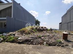 Jarang Ada! Tanah di Banyumanik Punya Luas 223m2 SHM Jarang Ada! Tanah di Banyumanik Punya Luas 223m2 SHM