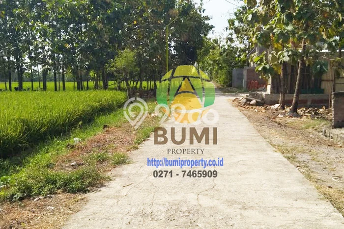 Untuk Dijual Tanah di Jaten Karanganyar Luas 300m2 SHM Untuk Dijual Tanah di Jaten Karanganyar Luas 300m2 SHM