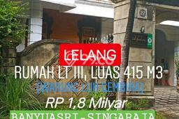 Tanah bonus rumah mewah lantai 3 di kota singaraja Tanah bonus rumah mewah lantai 3 di kota singaraja