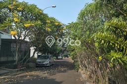 Tanah Dijual Lokasi Strategis di Tangerang dengan Luas 240m2 Tanah Dijual Lokasi Strategis di Tangerang dengan Luas 240m2