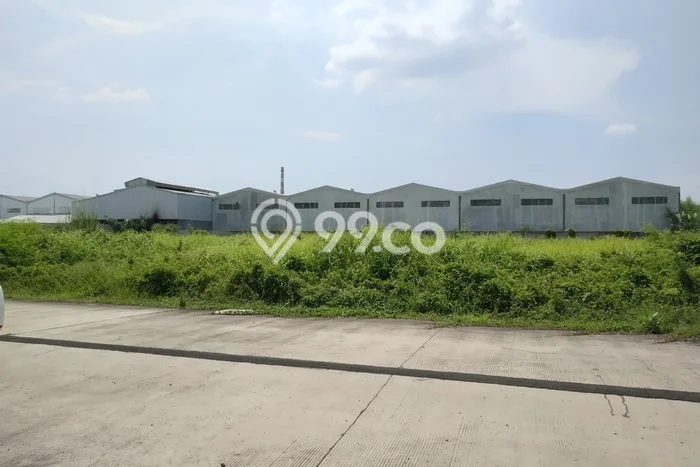 Tanah di Telukjambe, Luas 564m², Akses Telukjambe, Karawang, Karawang Tanah di Telukjambe, Luas 564m², Akses Telukjambe, Karawang, Karawang
