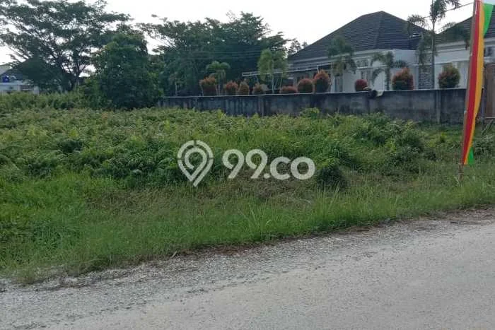 Lahan untuk Dijual di Marpoyan Damai Pekanbaru Luas 900m2 Lahan untuk Dijual di Marpoyan Damai Pekanbaru Luas 900m2