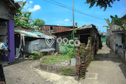 LOKASI STRATEGIS! Tanah di Kartosuro, Luas 210m², Kawasan Berkembang, Cocok untuk Investasi LOKASI STRATEGIS! Tanah di Kartosuro, Luas 210m², Kawasan Berkembang, Cocok untuk Investasi