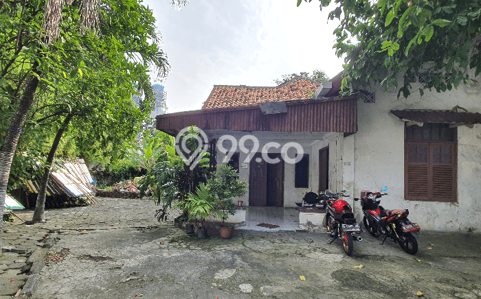 Lahan Strategis di Menteng Dijual dengan Luas 634m2 Lahan Strategis di Menteng Dijual dengan Luas 634m2