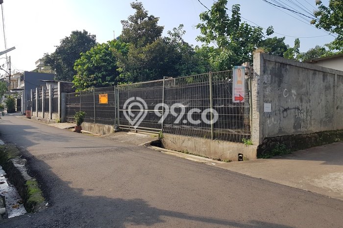 Lahan Strategis di Pesanggrahan Dijual dengan Luas 647m2 Lahan Strategis di Pesanggrahan Dijual dengan Luas 647m2
