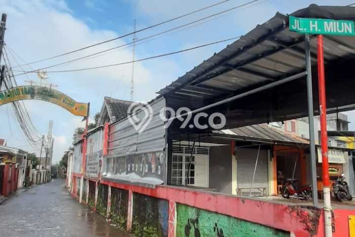 Tanah Dijual Lokasi Strategis di Depok dengan Luas 1600m2 Tanah Dijual Lokasi Strategis di Depok dengan Luas 1600m2