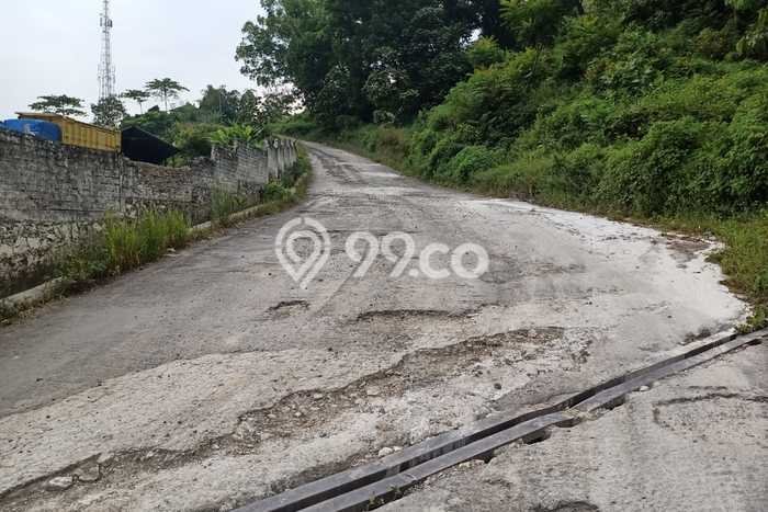 Lahan Kosong Dijual di Bandung Barat dengan Area 3150m2 Lahan Kosong Dijual di Bandung Barat dengan Area 3150m2