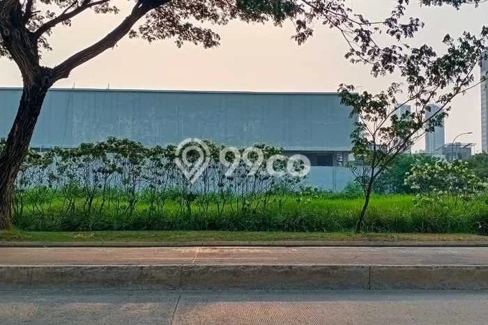 Kavling Tanah Disewakan di Alam Sutera Tangerang Luas 3600m2 Strategis Kavling Tanah Disewakan di Alam Sutera Tangerang Luas 3600m2 Strategis