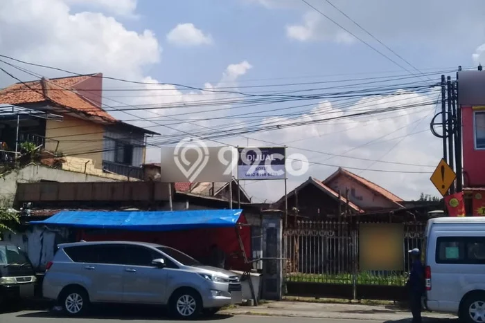Tanah Komersial di , Luas 876m2m², Pinggir Jalan Tanah Komersial di , Luas 876m2m², Pinggir Jalan