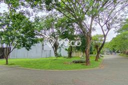 Tanah Dijual Lokasi Strategis di Tangerang dengan Luas 330m2 Tanah Dijual Lokasi Strategis di Tangerang dengan Luas 330m2