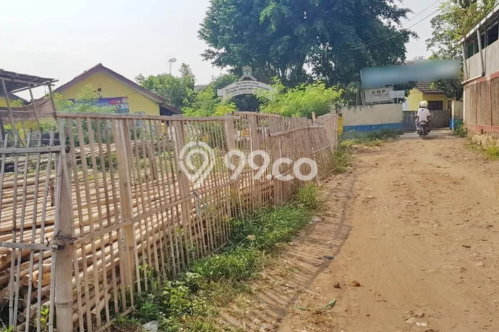 Lahan Dijual Lokasi Strategis di Serang dengan Luas 394m2 Lahan Dijual Lokasi Strategis di Serang dengan Luas 394m2