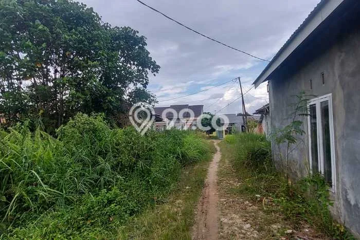Lahan Kosong Dijual di Pekanbaru dengan Area 348m2 Lahan Kosong Dijual di Pekanbaru dengan Area 348m2