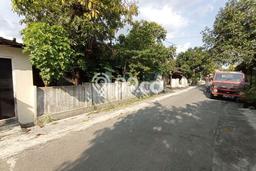 Jual Tanah Area Berkembang Kawasan Banjarsari, Luas 288m², Dekat Banjarsari, Surakarta, Surakarta Jual Tanah Area Berkembang Kawasan Banjarsari, Luas 288m², Dekat Banjarsari, Surakarta, Surakarta