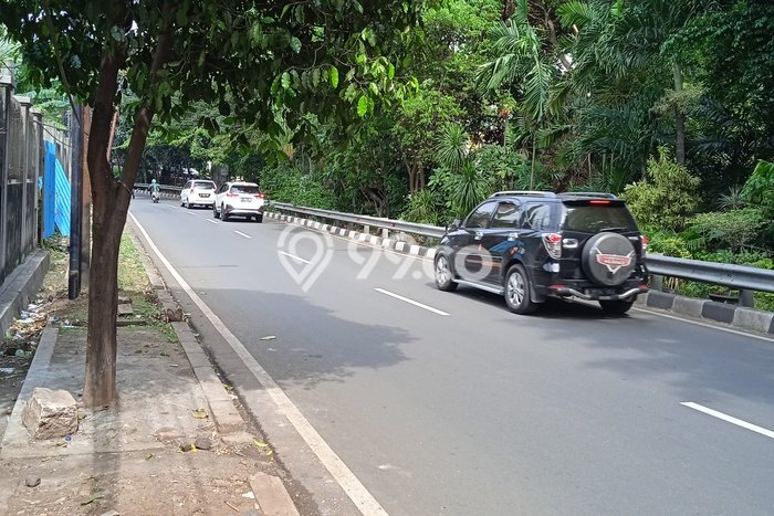 Tanah Dijual Area Strategis di Lebak Bulus Jakarta Selatan 875m2 Tanah Dijual Area Strategis di Lebak Bulus Jakarta Selatan 875m2