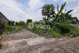 Jarang Ada! Tanah di Ngaglik Punya Luas 2000m2 SHM Jarang Ada! Tanah di Ngaglik Punya Luas 2000m2 SHM