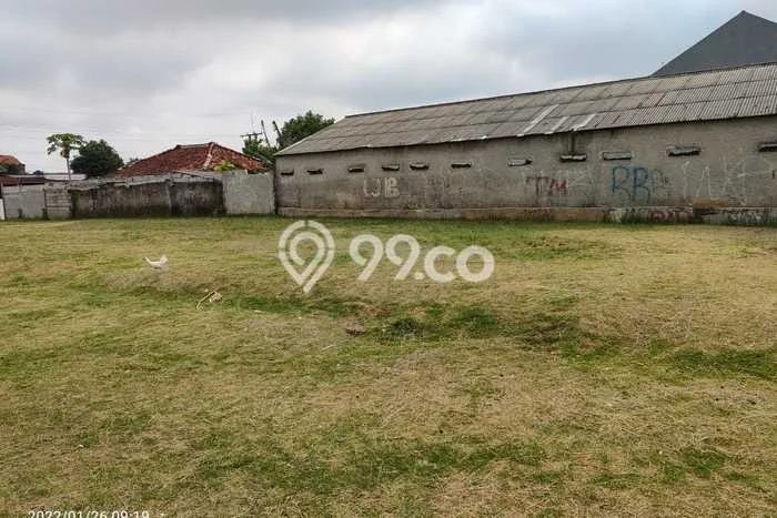 Tanah Dijual Lokasi Strategis di Depok dengan Luas 1800m2 Tanah Dijual Lokasi Strategis di Depok dengan Luas 1800m2