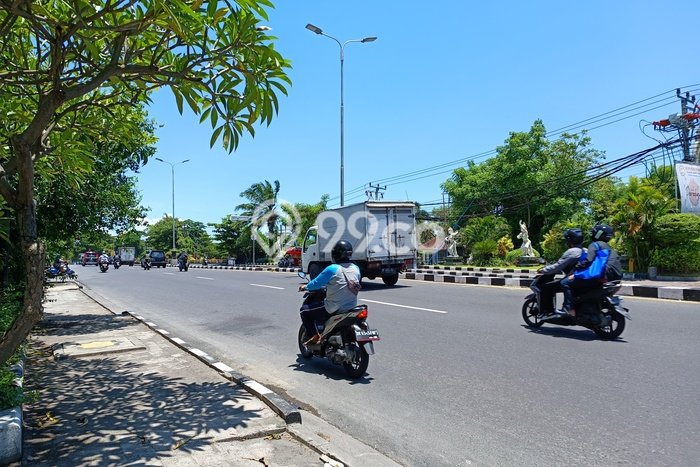 Lahan Dijual Lokasi Strategis di Denpasar dengan Luas 1600m2 Lahan Dijual Lokasi Strategis di Denpasar dengan Luas 1600m2