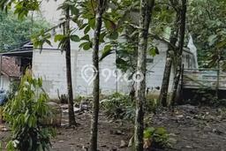 Tanah Dijual di Depok Seluas 180m2 Strategis Tanah Dijual di Depok Seluas 180m2 Strategis
