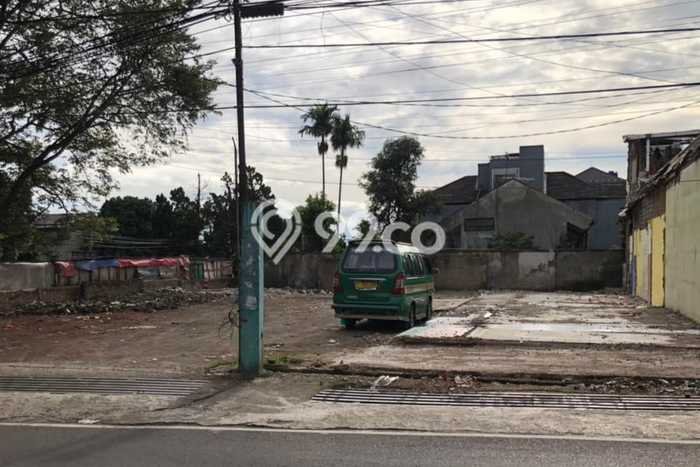 Lahan Disewakan Lokasi Sarijadi Bandung Luas 500m2 Lahan Disewakan Lokasi Sarijadi Bandung Luas 500m2