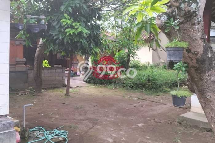 Lahan Dijual Lokasi Strategis di Denpasar dengan Luas 1690m2 Lahan Dijual Lokasi Strategis di Denpasar dengan Luas 1690m2