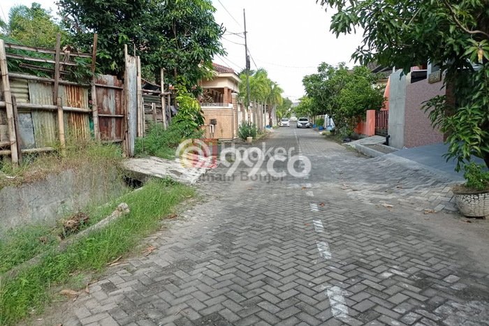 Lahan Strategis di Pedurungan Dijual dengan Luas 178m2 Lahan Strategis di Pedurungan Dijual dengan Luas 178m2